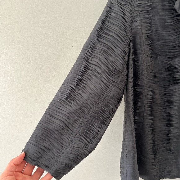 Eileen Fisher Elegant Graphite Grey Ripple Bindu Silk Evening Jacket - Picture 6 of 11